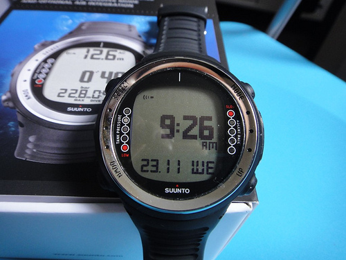 Suunto D4i